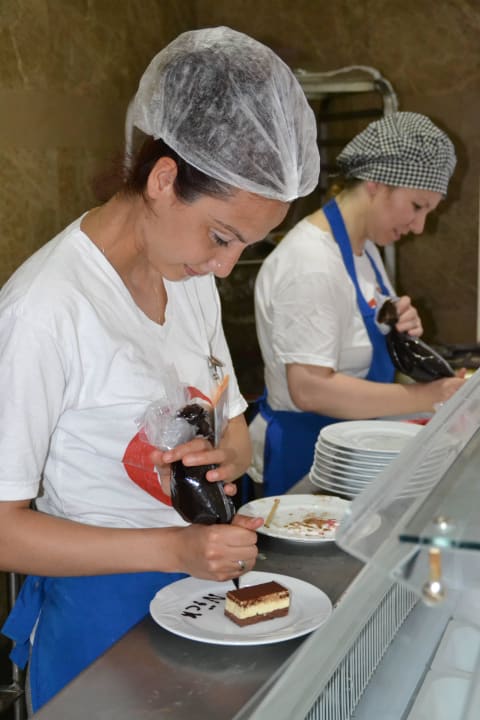 Schokoverzierungen auf dem Teller Hane Family Resort
