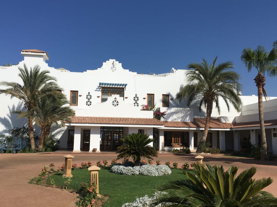 Lobby Lahami Bay Beach Resort