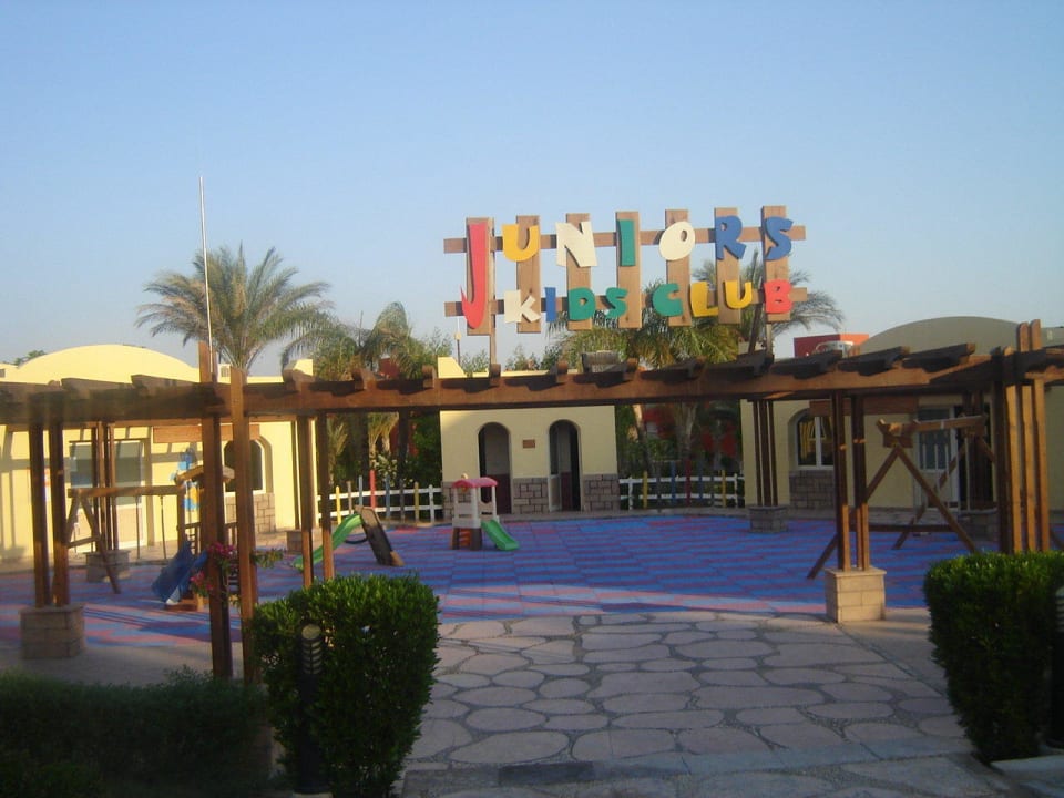 Plac zabaw dla dzieci w hotelu SUNRISE Cardina Resort