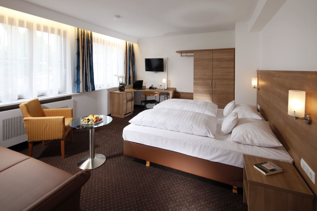 Wohnen Hotel Warteck