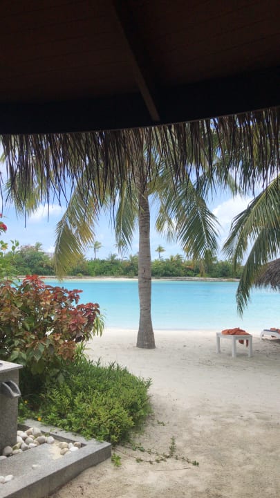 Strand Sheraton Maldives Full Moon Resort & Spa