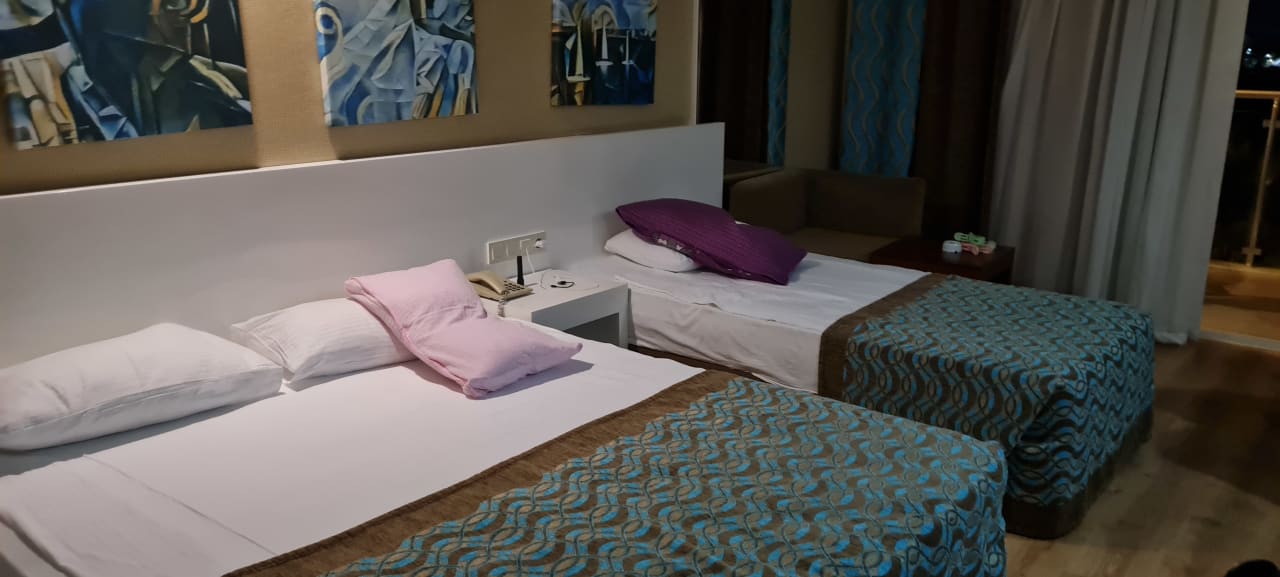 Zimmer Seaden Sea World Resort & Spa