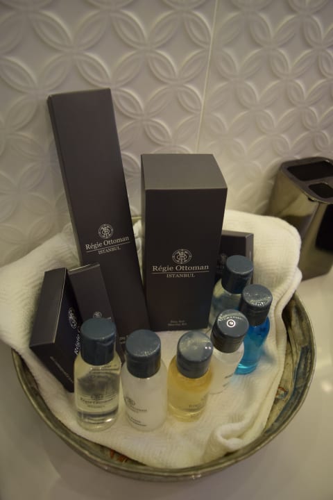 Badezimmer im Superior-Room Régie Ottoman Hotel