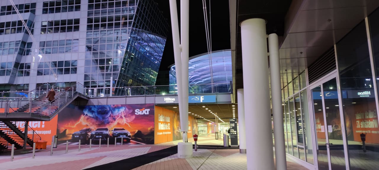 Außenansicht Hilton Munich Airport