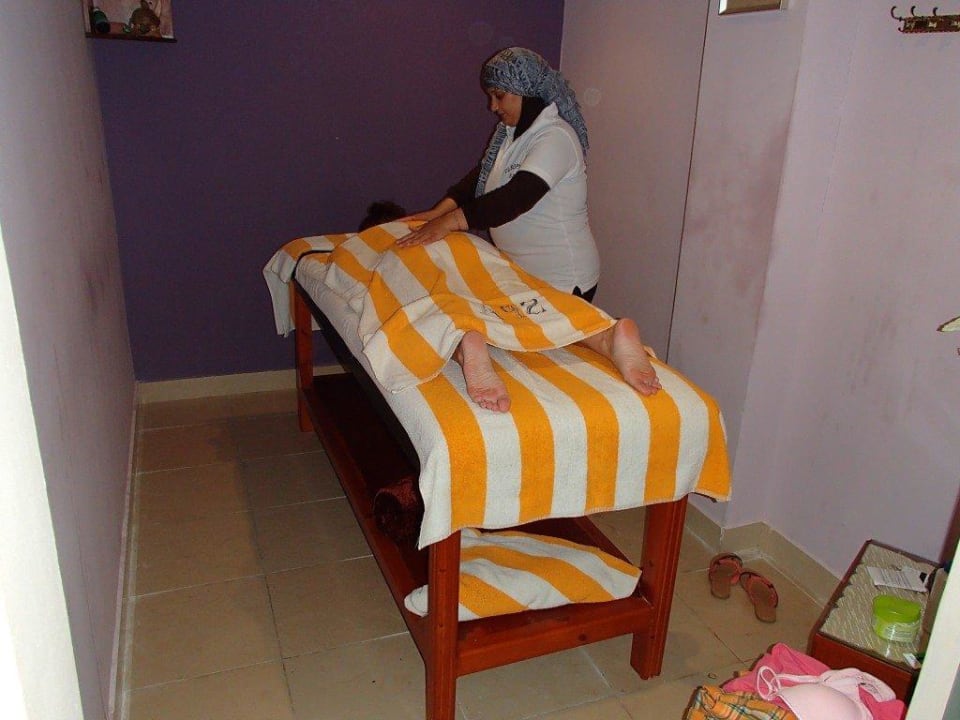 Medizinische Massage Three Corners Happy Life Beach Resort