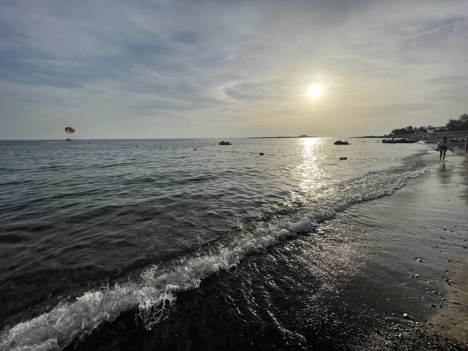 Strand Hotel Gardenia Beach