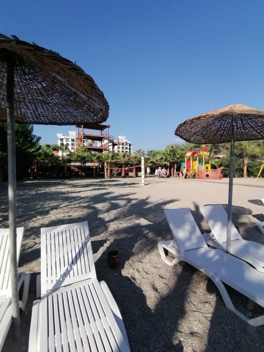 Strand Dizalya Palm Garden