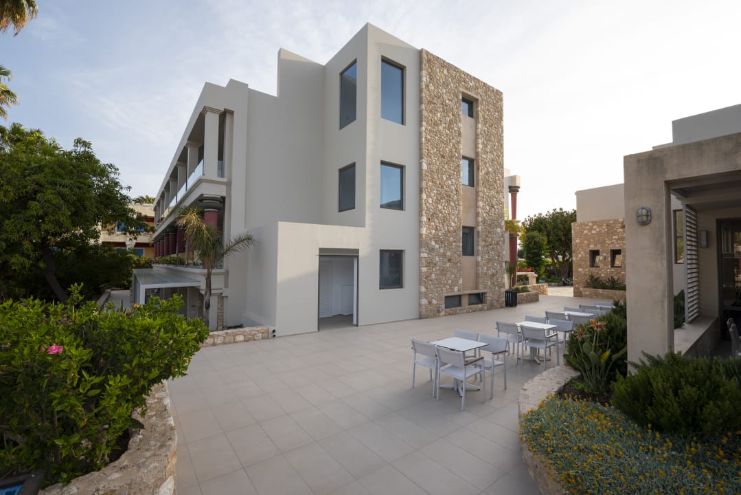 Außenansicht Apollon Hotel