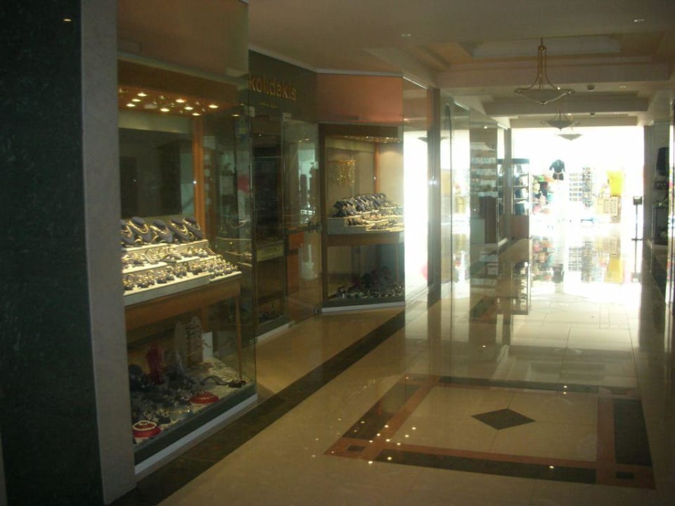 Ladenstraße Rodos Palladium Leisure & Wellness