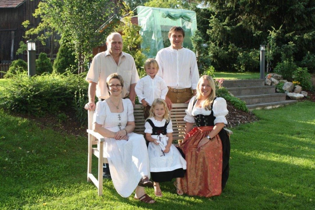 Familie Landstorfer Landgasthof Zur Alten Post