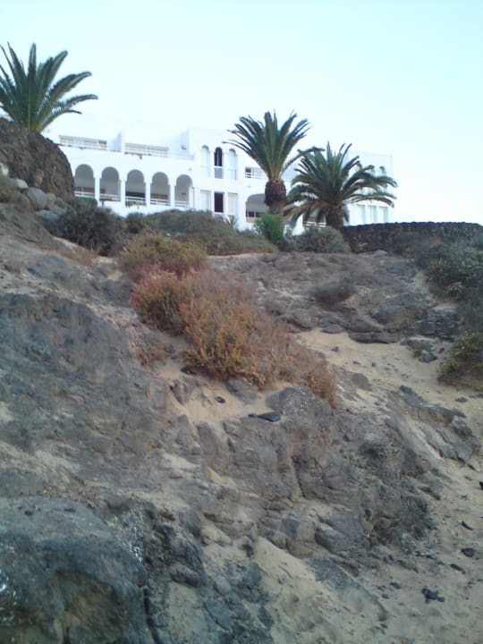 Blick auf`s Hotel vom Strand aus Sotavento Beach Club
