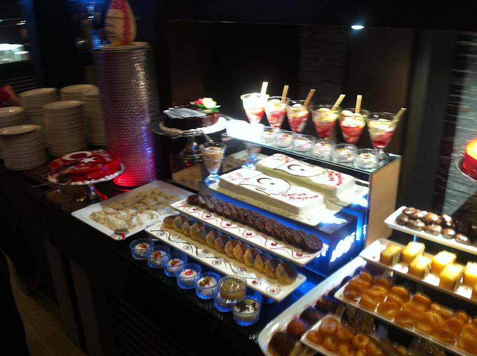 Nachtisch Limak Lara Deluxe Hotel & Resort