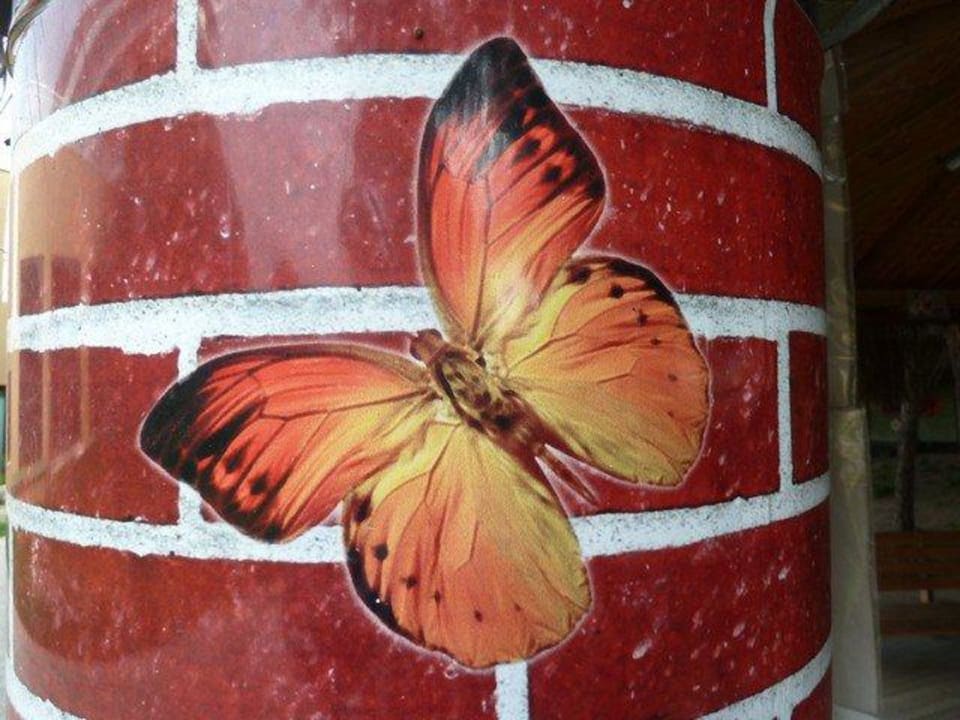 Säulenschmuck vor Kindergarten Voyage Belek Golf & Spa