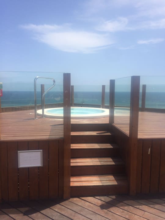 Pool Bull Escorial & Spa