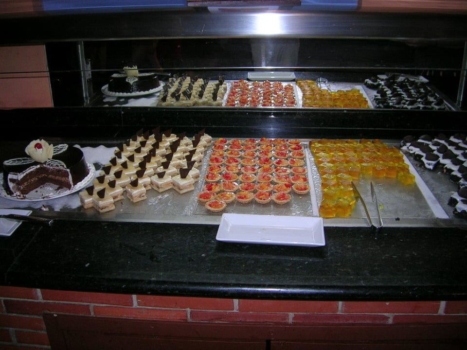 Gran Caribe Buffet Restaurant Catalonia Punta Cana - All Inclusive