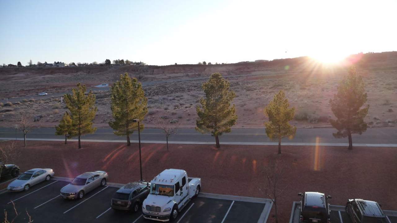 Sonnenaufgang Courtyard Page at Lake Powell