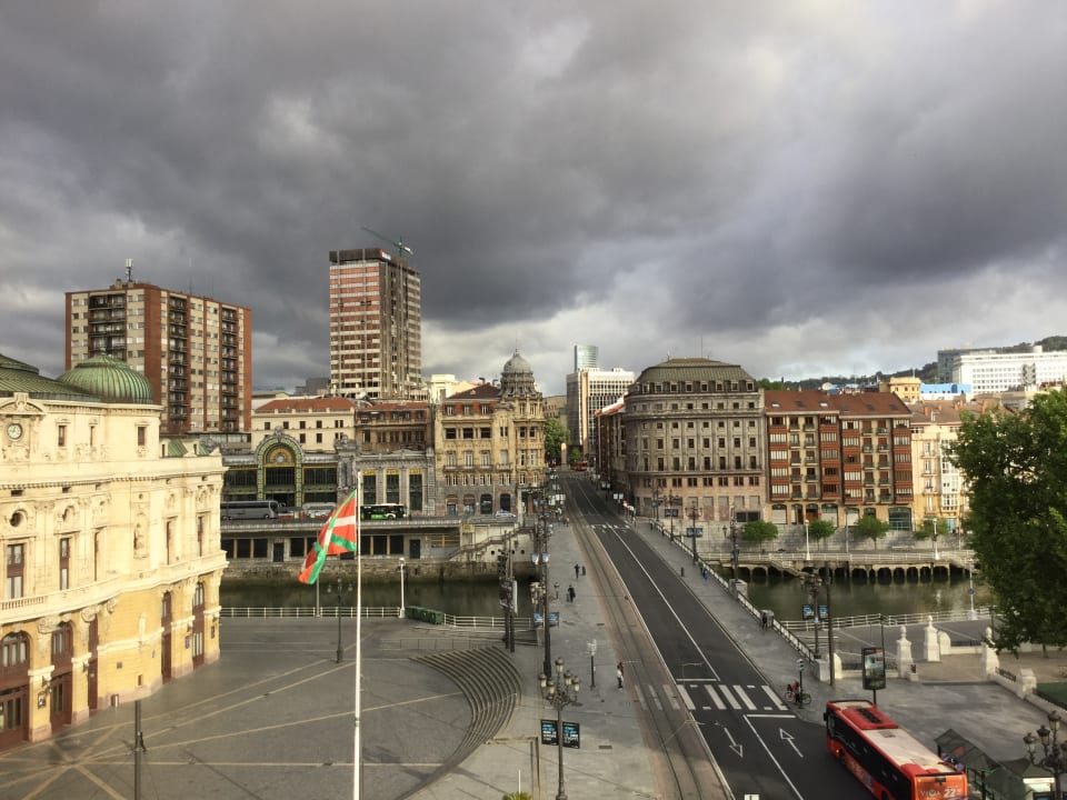 Ausblick NYX Hotel Bilbao