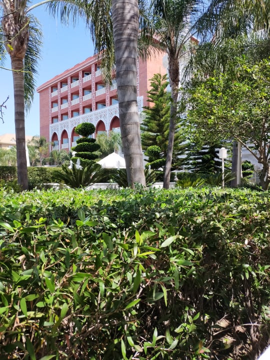 Außenansicht Royal Taj Mahal Hotel