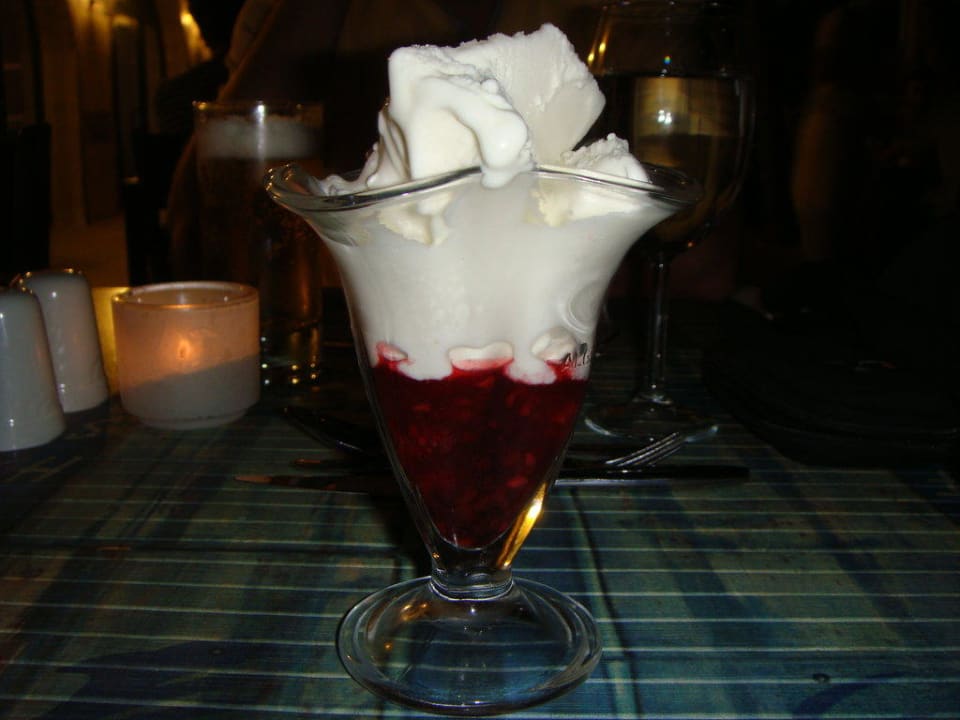 A la carte Restaurant/ Fisch/ Nachtisch Asteria Collection Side