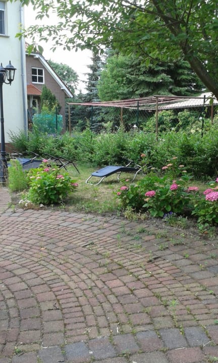 Gartenanlage Pension am alten Bauernhafen