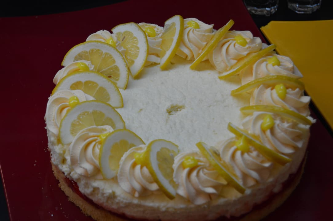 Cheesecake HVD Viva Club Hotel