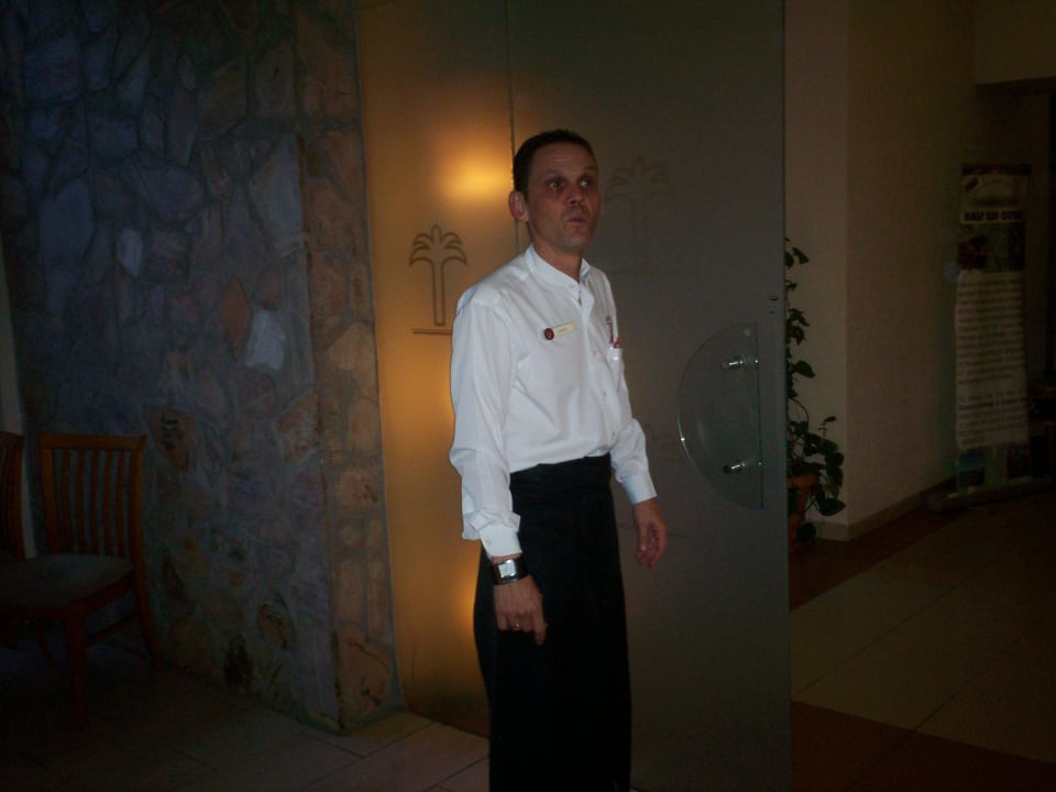 Beim Frühstück GF FANABE