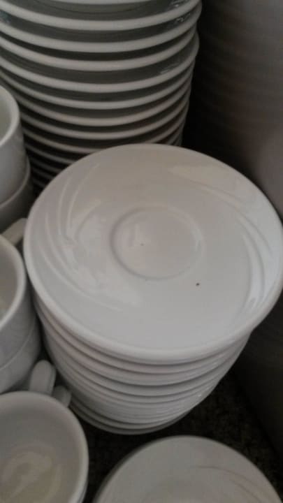 Dreckig Three Corners Sea Beach Resort