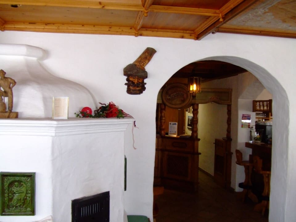 Eingang zum Restaurant Hotel Dorfer