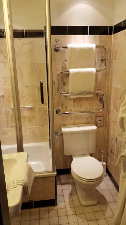 Nicht mehr zeitgemäß: das Bad Le Méridien Grand Hotel Nürnberg