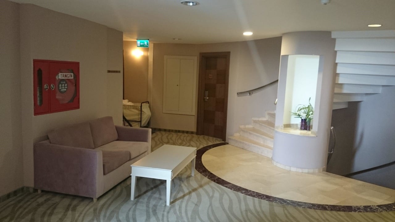 Flur Bella Resort & Spa