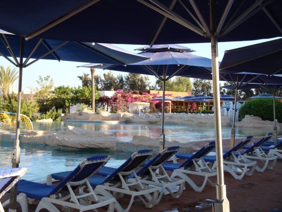 Der "grosse" Pool Hotel Medina Belisaire & Thalasso