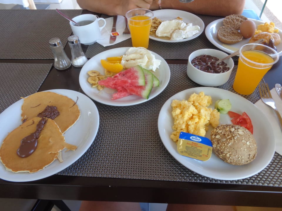 Frühstück Hotel Meropi