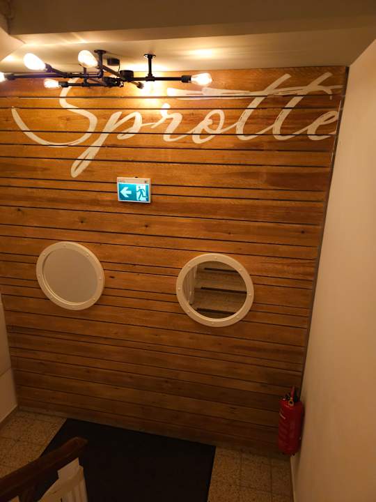 Lobby Hotel Stadt Cuxhaven