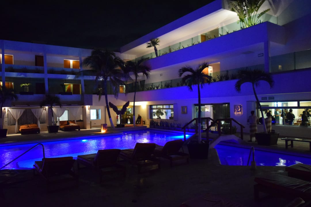 Pool Hotel Flamingo Cancun Resort