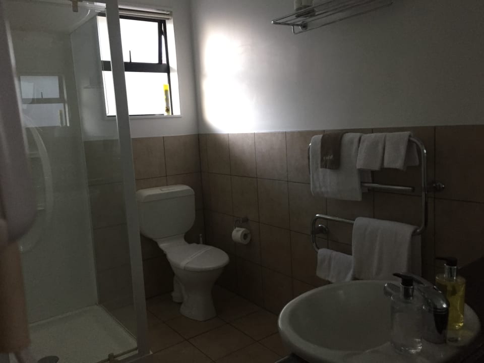 Zimmer Harbour View Motel