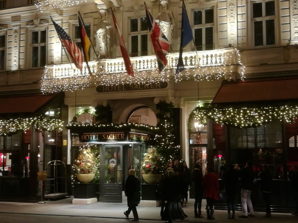 Sacher  Hotel Sacher