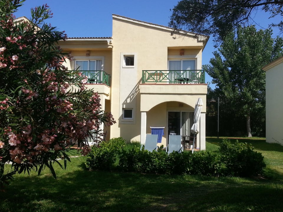 Häuschen von Außen Garden Saladina