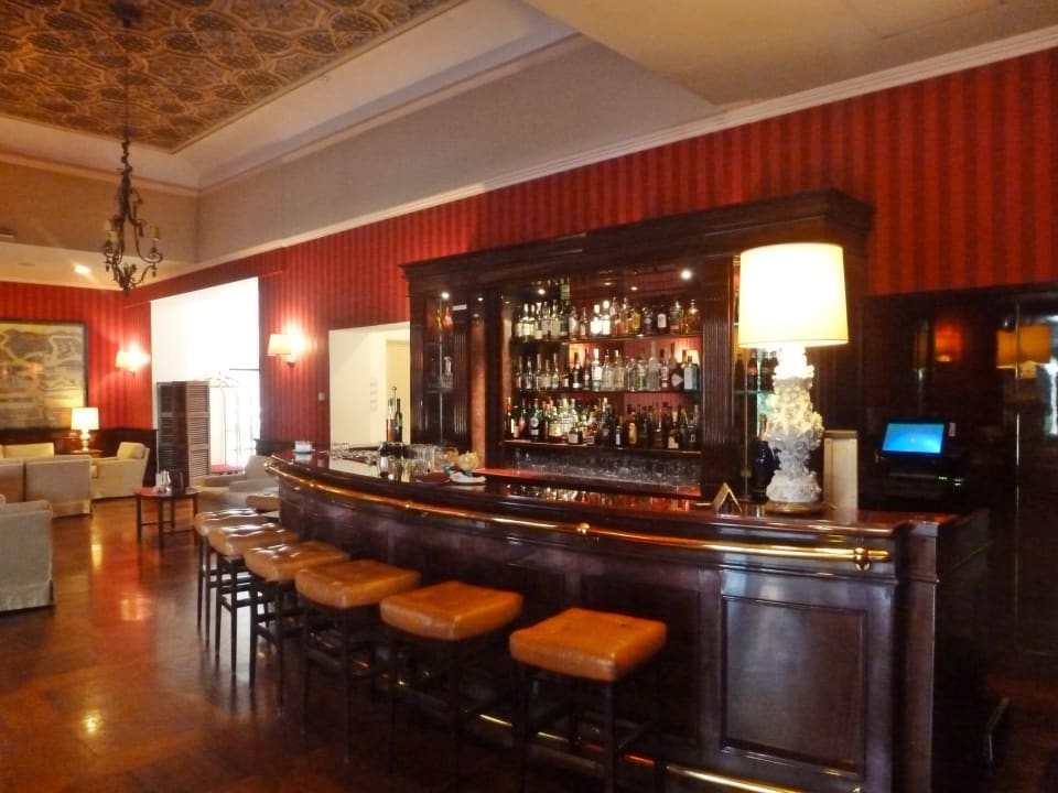 Gastro Hotel De La Paix