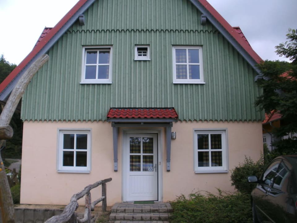 Fassade einer Doppelhaushälfte Hasseröder Ferienpark