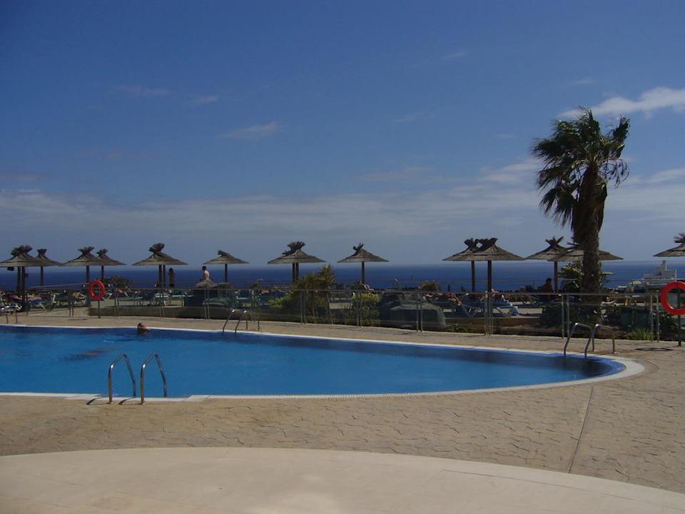 Der Pool mit Sonnenliegen AluaVillage Fuerteventura