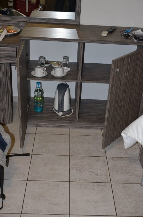 Tee Kaffee Bereiter Eurohotel Katrin Suites - Adults only