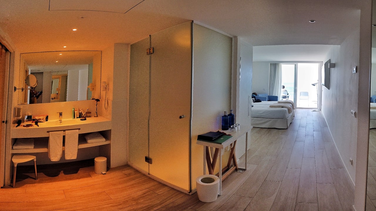 Zimmer Iberostar Waves Bahia de Palma