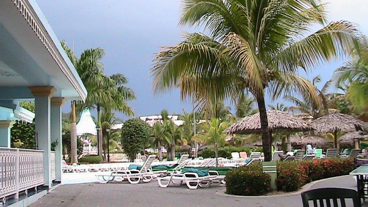 Neben der Poolbar Senator Puerto Plata Hotel