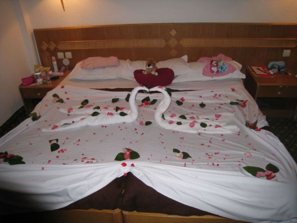 Zum Geburtstag  Hotel El Mouradi Port El Kantaoui