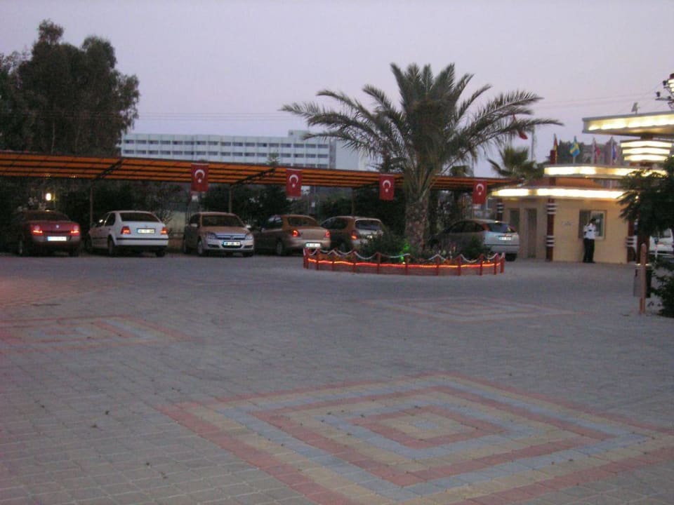 Vorhof des Hotels Hotel Orfeus Park