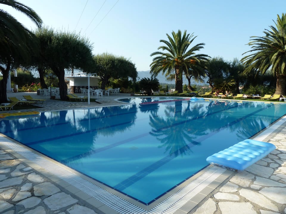 Ruhe am Pool Paradise Hotel Corfu