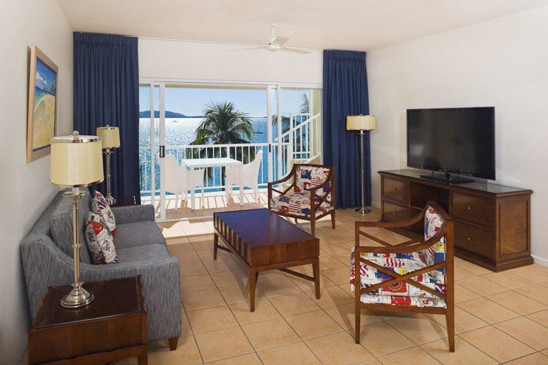 Two bedroom penthouse Hotel Coral Sea Resort