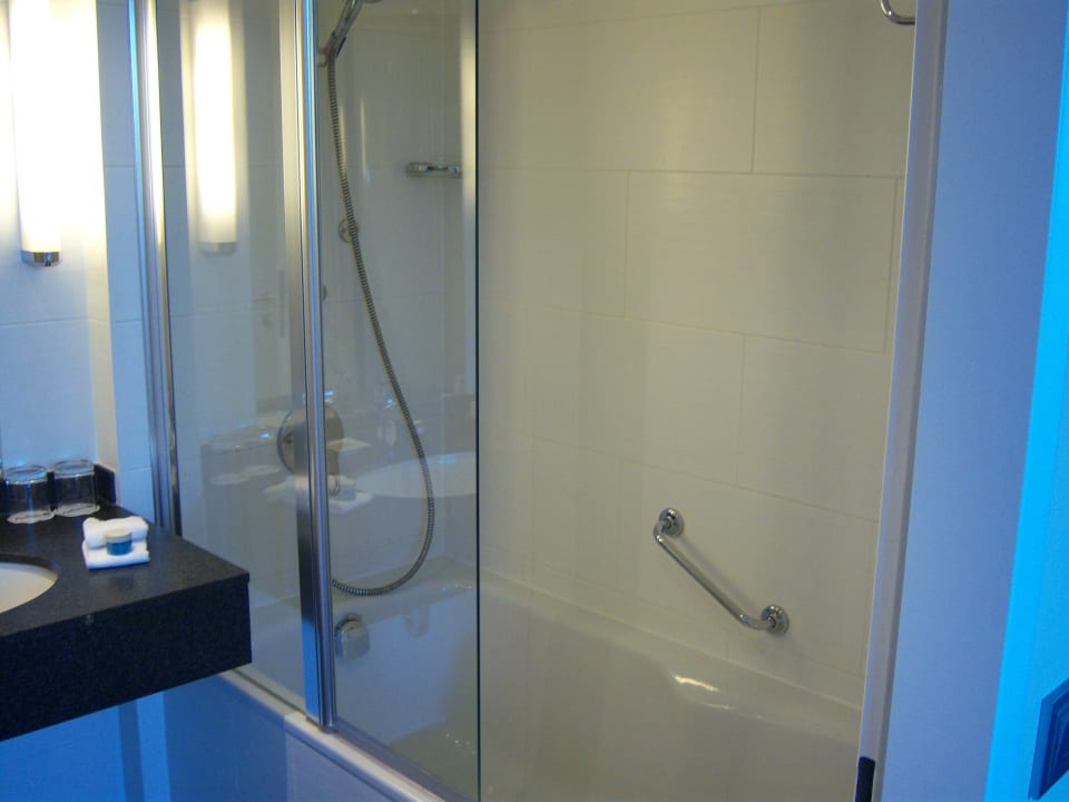 Badezimmer ScanHotels City Rostock