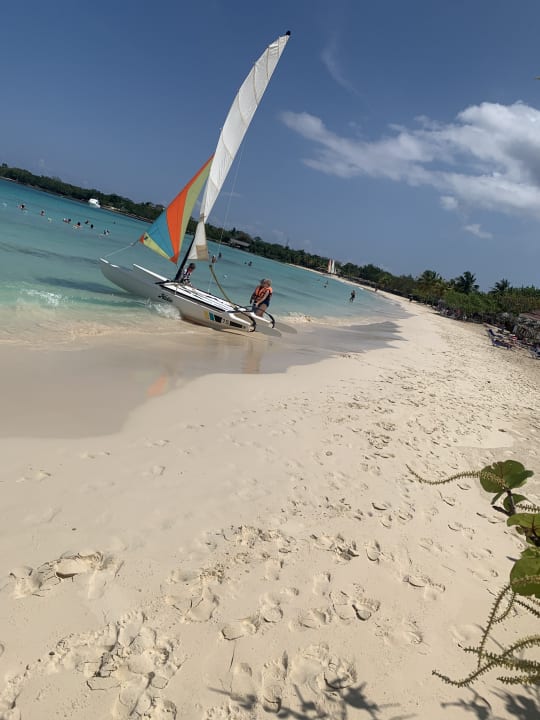 Strand Hotel Playa Pesquero