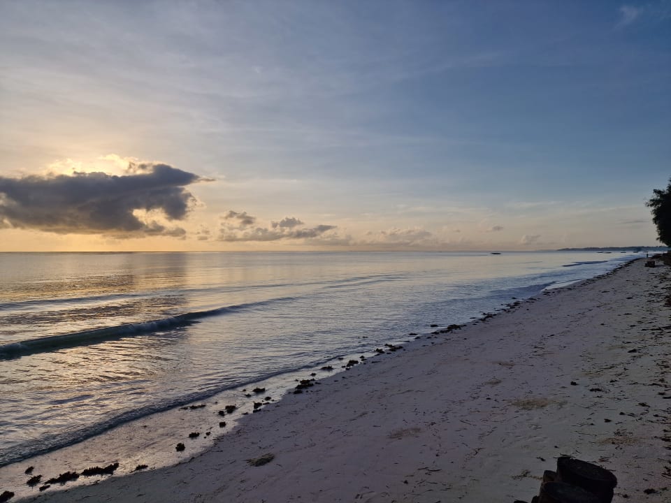Strand Sultan Sands Island Resort & Spa